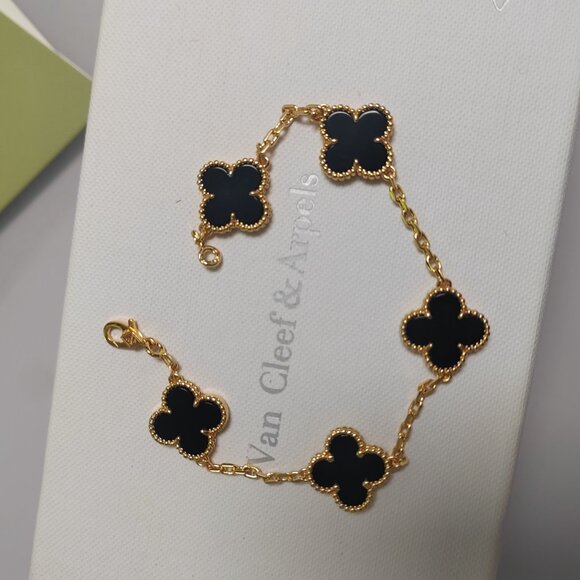 COPY - Van Cleef & Arpels classic black bracelet - Picture 7 of 7